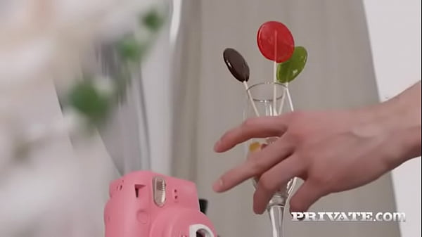 Hanna Rey and Alien Fox, Cock and Candy
