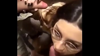 Linda Chica Teniendo Buen...