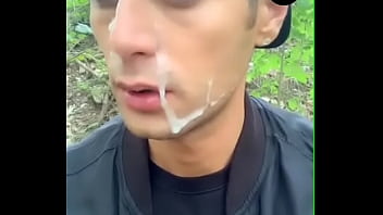 Mi Macho Me Lechea Toda La Cara...