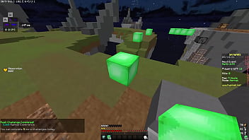 Novinho Safado Tomando Fogo E Apanhando No Minecraft...