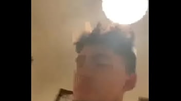 Camwhore Online Hoe Blowing Dudes Dick...