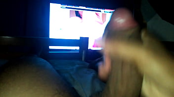 Masturbandome Mucha Leche...