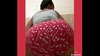 Twerking To My S...