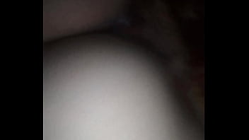 Novinha Sentando...