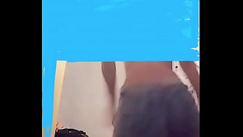 Una Amiga Bailando Sexy...