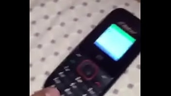 Le Meten El Telefono Whit A Phone...