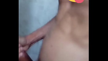 Valenciano Pollo Grande Masturbando...