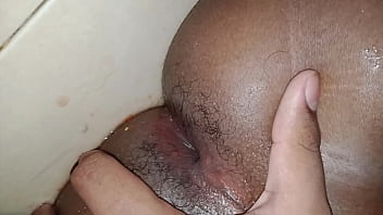 Jugando Con Mi Ano...