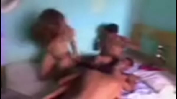 Dando a buceta com prazer Esposa liberada corno