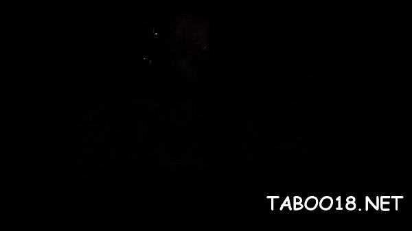 17 jarige doet het aan 5