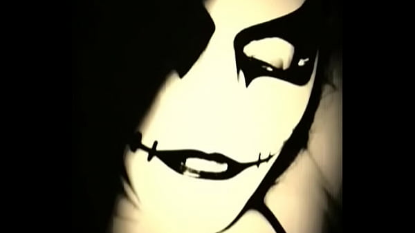 La muñeca y sus juguetes