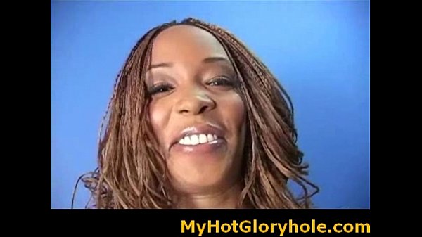 Zwarte Babes in Gloryhole Initiaties