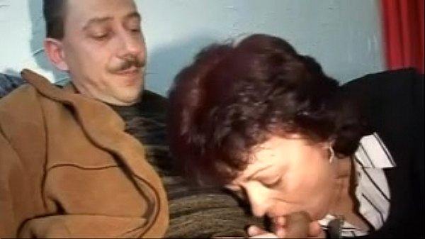 Lesbische Vriendin JeptoJep: Hard Throat Fuck