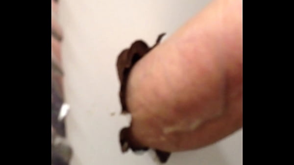 Mamando no banheiro – /02/18