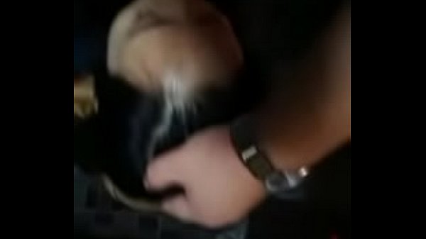 Klasgenoot in WC, geen weerstand