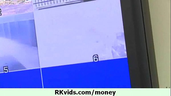 Geld voor naakt in de openbaar