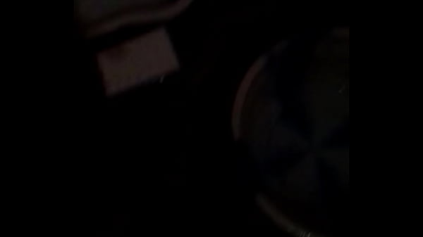 Gaping with a powerbank goes wrong