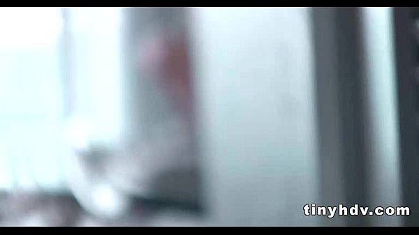Teen in de put Terra Cox