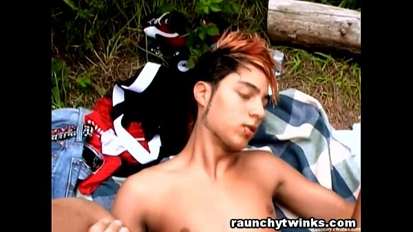 Emo Punk Twinks Rockin’ Their Cocks