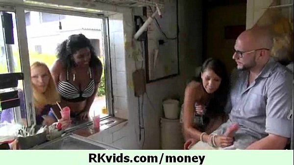 Openbaar Naakt en Heet Sex voor Geld