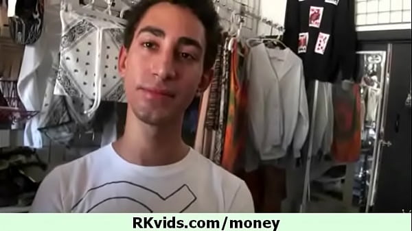 Ze zal een andere man voor geld ficken