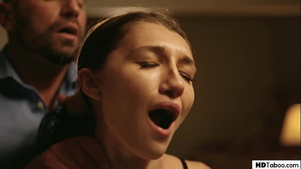 Arme Ex-Vrouw Maya Woulfe Fuckt De Aannemer 6