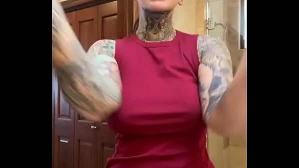 Mamita tatuada