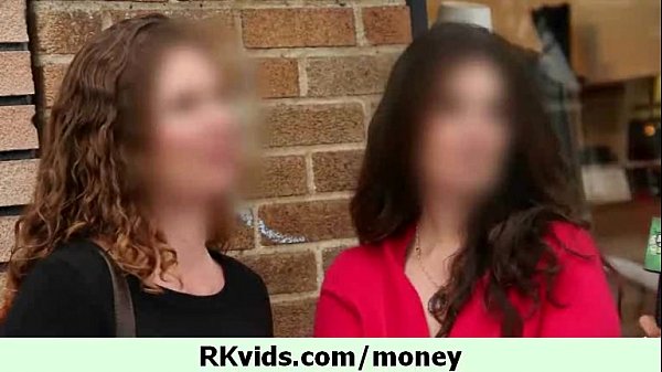 Laat me je pussy zien, ik geef je geld