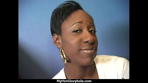 Ebony Gloryhole: POV Strangers Zuchten