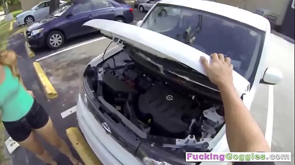 Zwarte Meid Pays Mechanic With Pussy 7
