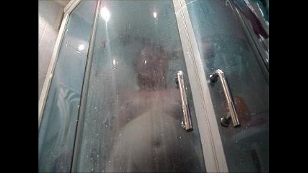 Ik ben een hoer in de douche