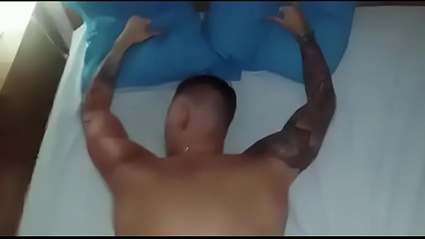 Passivo gritando na rola EROSMEN.NET