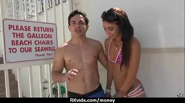 Tight Teen Fuckt Man Voor Cash