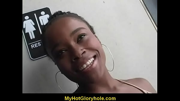 Ebony Babe 2 5 in Gloryhole Initiating
