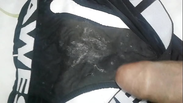 Chupando a buceta uma da outra Sexo anal coroas morenas
