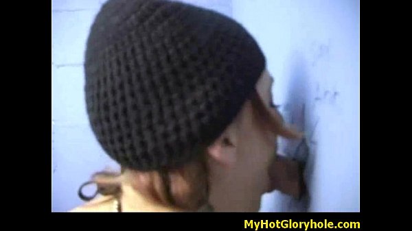 Grote Poot in Gloriegat - Blowjob Porn