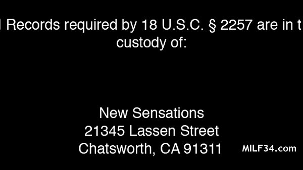 Hot Cougar Blows a Big Dick