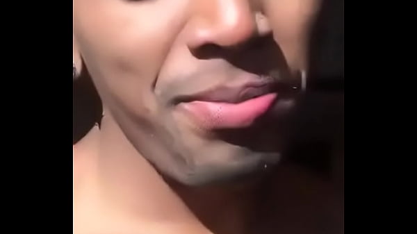 Sexo com gostosa no onibus Filmes porno carioca amador gratuito