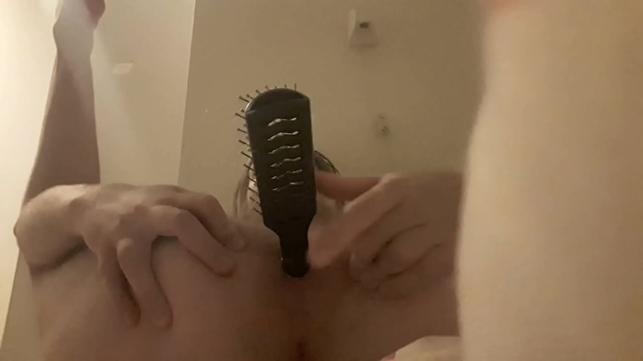 amateur teen brush anal