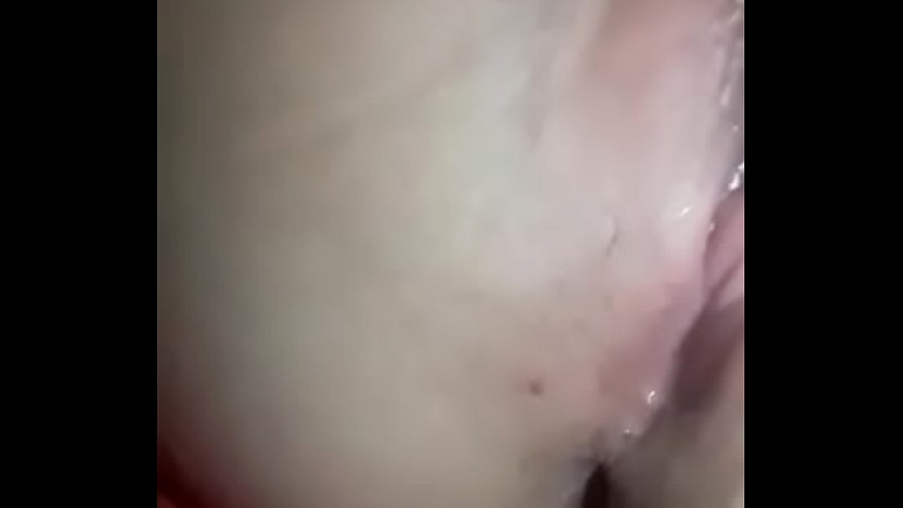 Qual é a melhor posição no sexo Batendo siririca gozando grosso