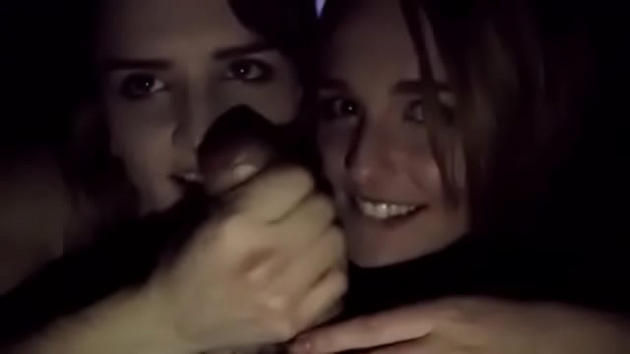 Travestis gozando na boca deles Bebada pagando boquete em publico