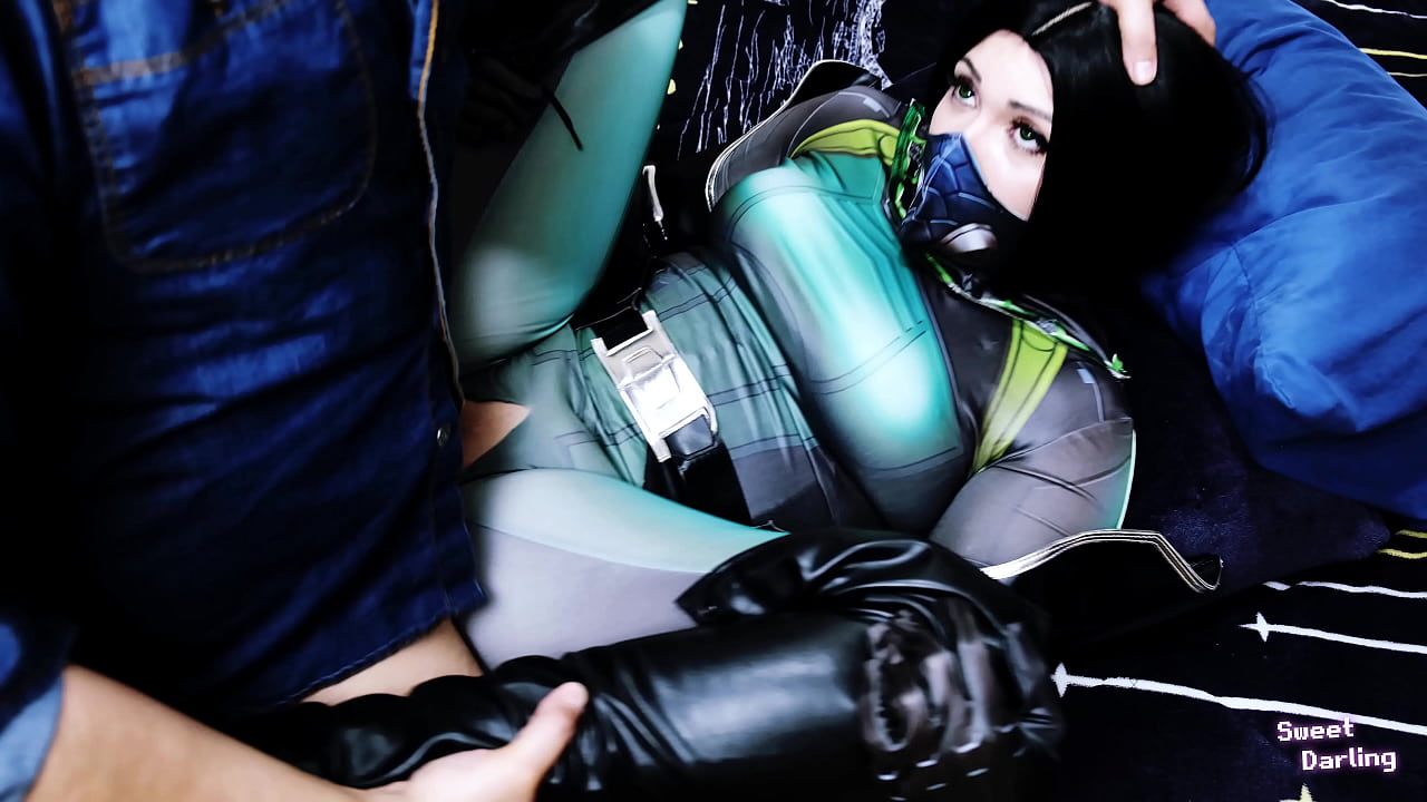 Valorant Viper Cosplay creampie and facial - SweetDarling - XVIDEOS.COM